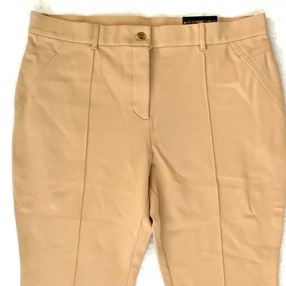 NWT CHICO'S SO SLIMMING Beige So Slimming Petite Elyse Pants Size 3 Short - Picture 6 of 15